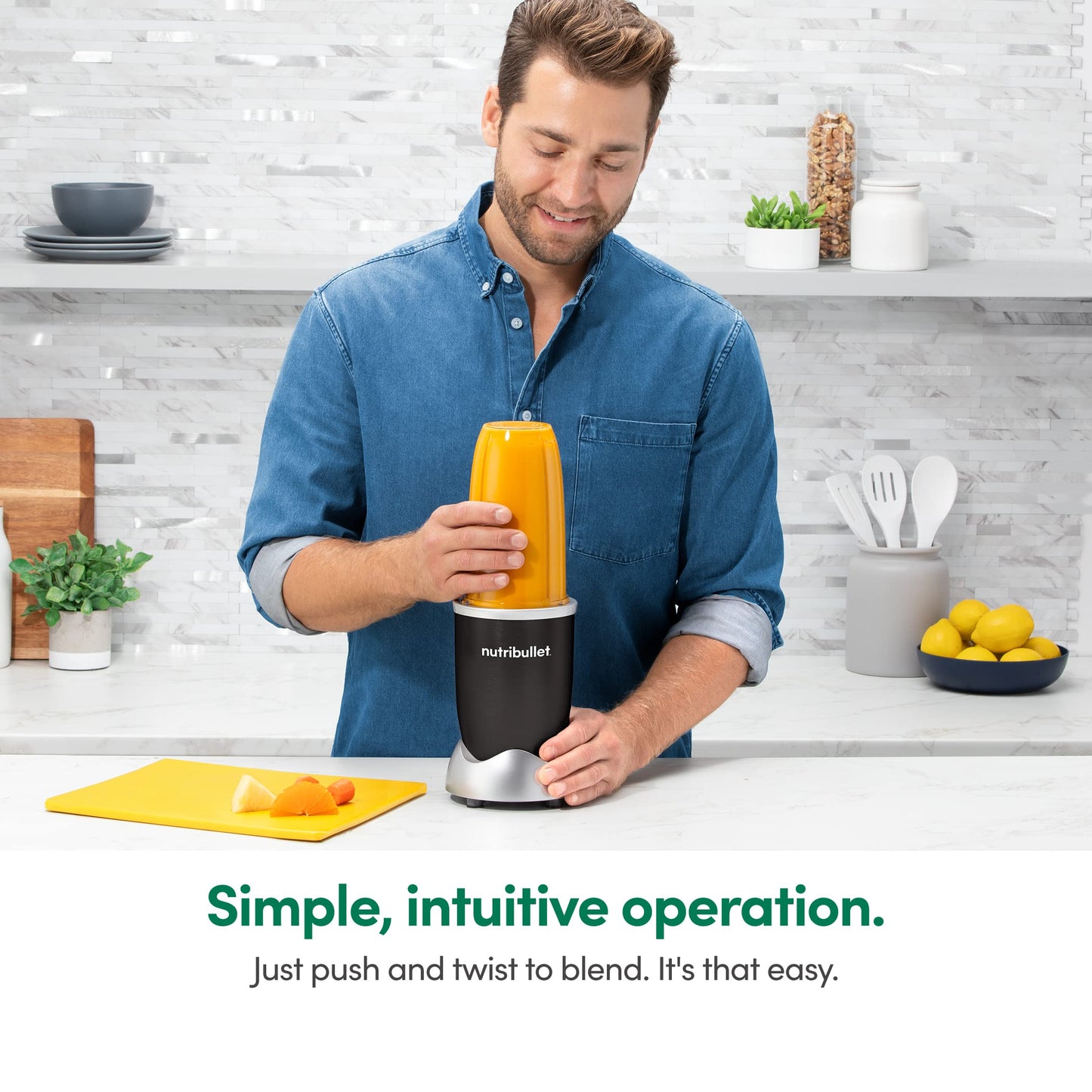 nutribullet Pro Personal Blender, Shakes, Smoothies, Food Prep, and Frozen Blending, 32 Ounce Cup, 24 Ounce Cup, Flip-top Travel Lid, 900 Watt, Matte Black, NB9-0901AK